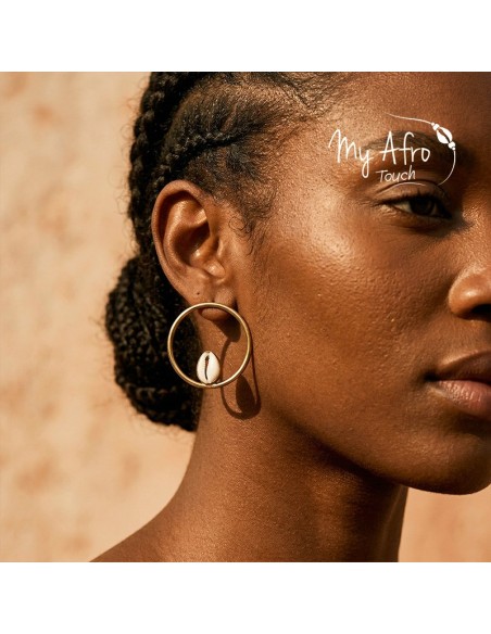 Boucles d’oreilles créoles en bronze et cauri – Kemi | My Afro Touch
